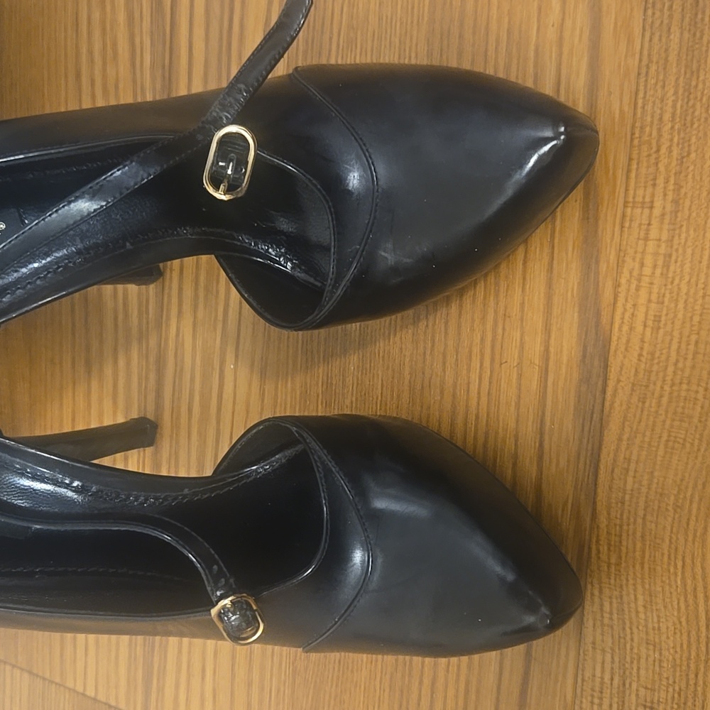 Dolce & Gabbana Heels - Picture 5 of 7